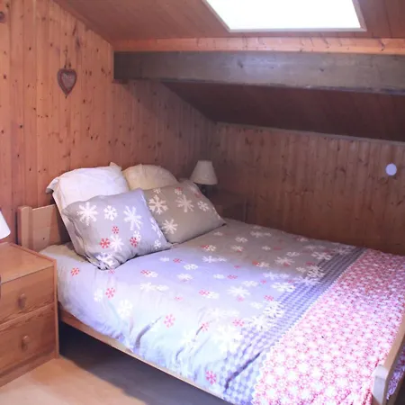 For 4 People In Auvergne