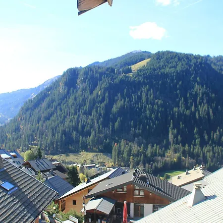For 4 People In Auvergne Apartment Châtel